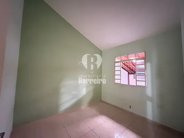 Casa 2 quartos e 1 banheiro, à venda, no bairro Independência (Barreiro) em Belo Horizonte