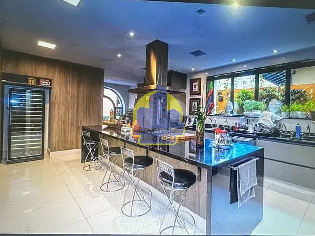 Casa com 2554m² 4 quartos e 7 banheiros, à venda ou para alugar, no bairro Jardim Guedala em São Paulo