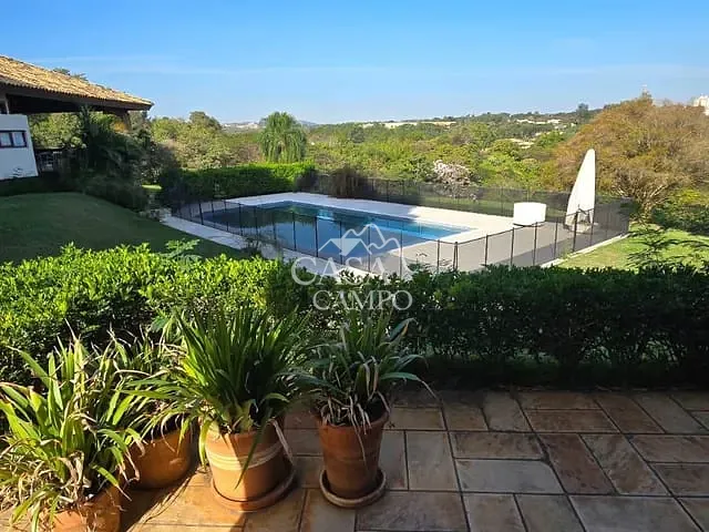 Casa com 2771m² 5 quartos e 6 banheiros, à venda ou para alugar, no bairro Condomínio Terras de São José em Itu