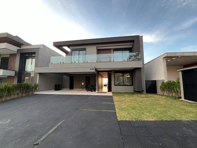 Casa com 539m² 5 quartos e 7 banheiros, à venda, no bairro Tamboré em Santana de Parnaíba