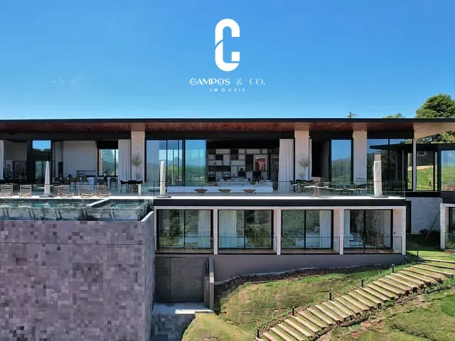 Casa com 6605m² 11 quartos e 13 banheiros, à venda, no bairro Gran Ville em Campos do Jordão