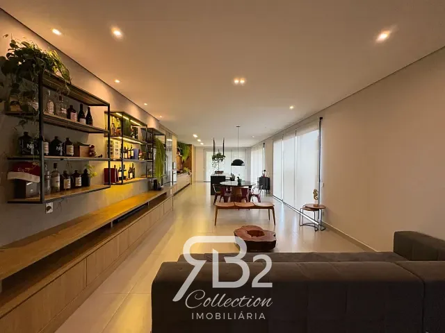 Casa com 558m² 3 quartos e 4 banheiros, à venda, no bairro Bairro da Posse em Itatiba