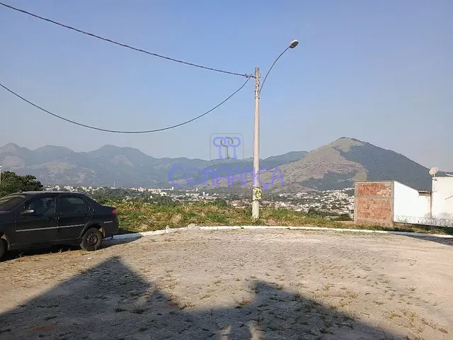 Casa com 300m² 3 quartos e 3 banheiros, à venda, no bairro Campo Grande em Rio de Janeiro