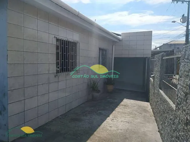 Casa com 180m² 2 quartos e 1 banheiro, à venda, no bairro Tapera em Florianópolis