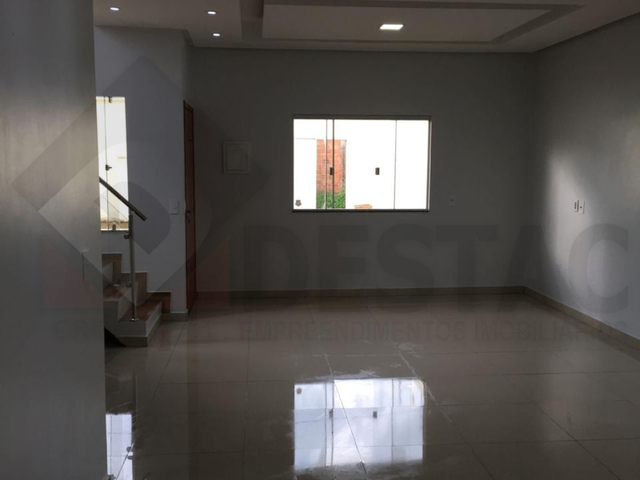 Casa 3 quartos e 4 banheiros, à venda, no bairro Novo Horizonte em Marabá
