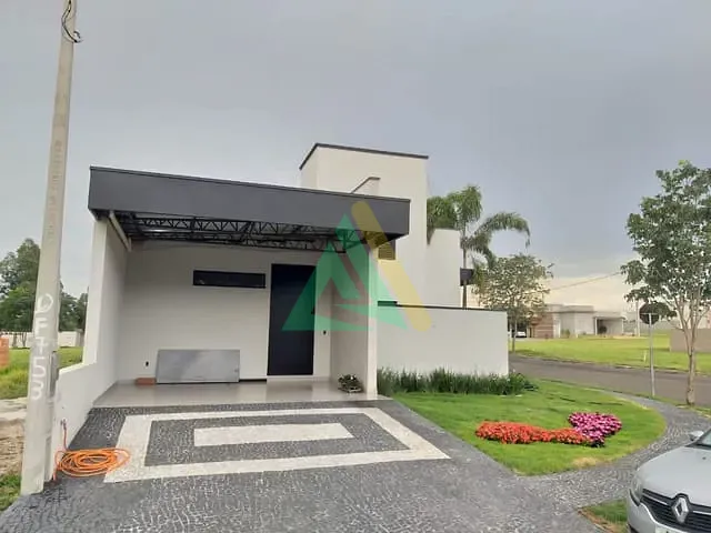 Casa com 373m² 3 quartos e 2 banheiros, à venda, no bairro Jardim Residencial Califórnia em Estiva Gerbi