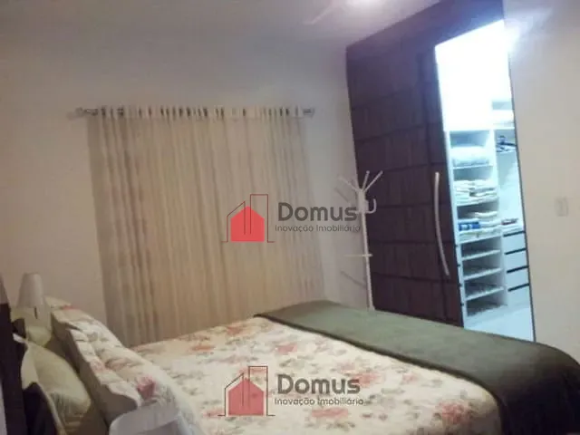 Casa com 312m², à venda, no bairro Caminho Novo em Tremembé