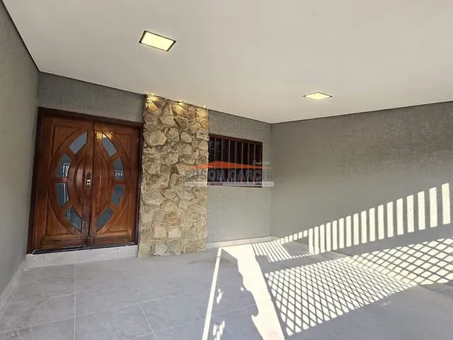 Casa com 125m² 3 quartos e 3 banheiros, à venda, no bairro Jardim Amalia em Sorocaba