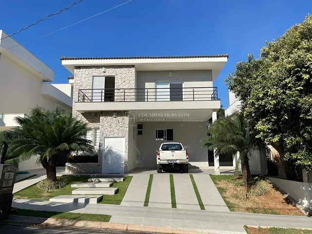 Casa 3 quartos e 4 banheiros, à venda, no bairro Jardim Novo Mundo em Jundiaí