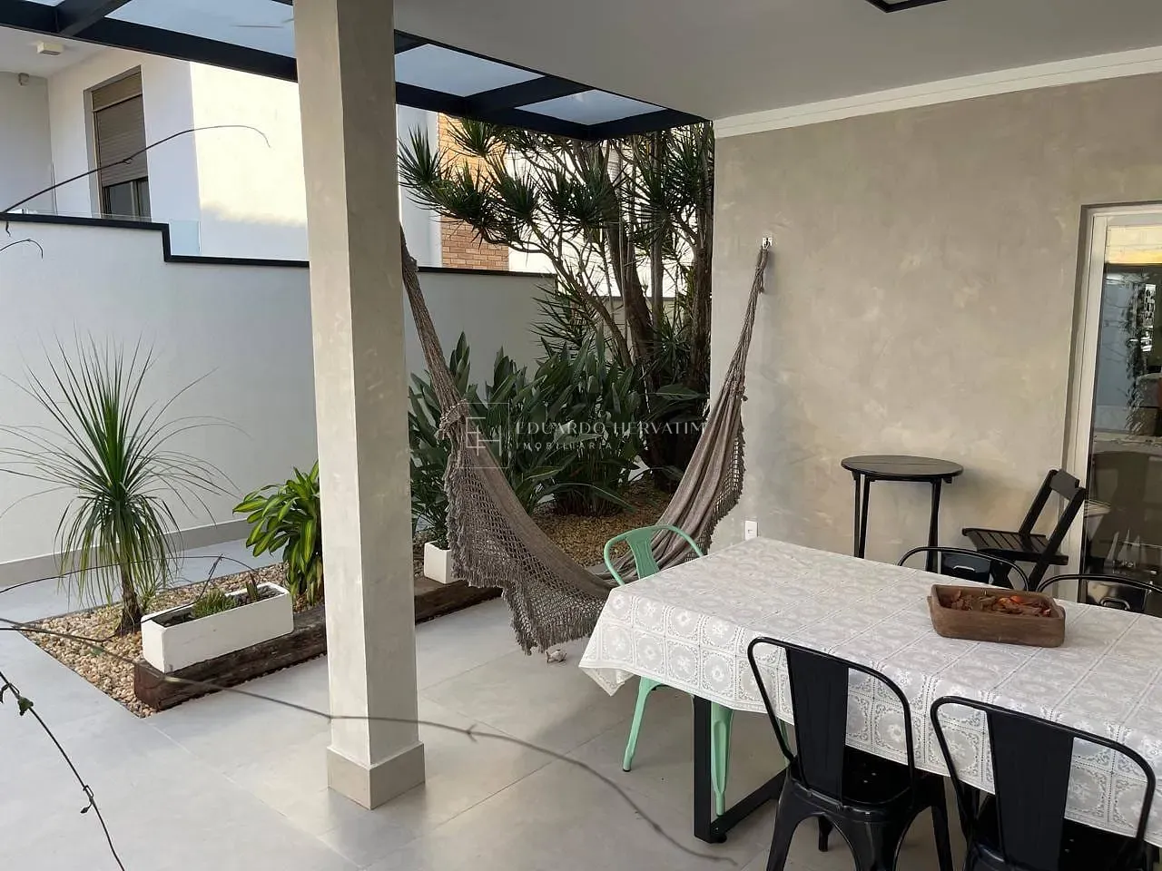 Casa, 3 quartos, 250 m² - Foto 32