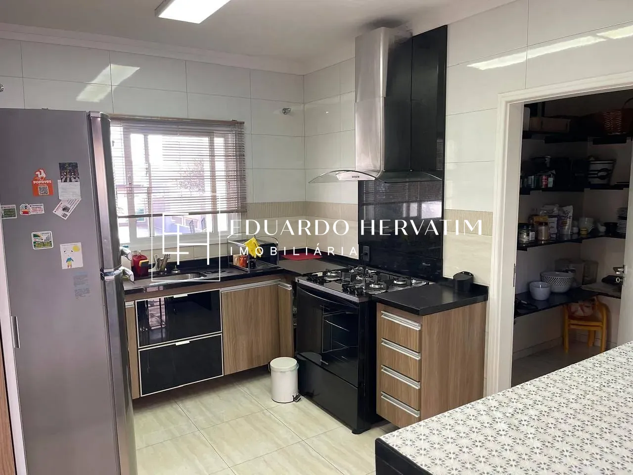 Casa, 3 quartos, 250 m² - Foto 25