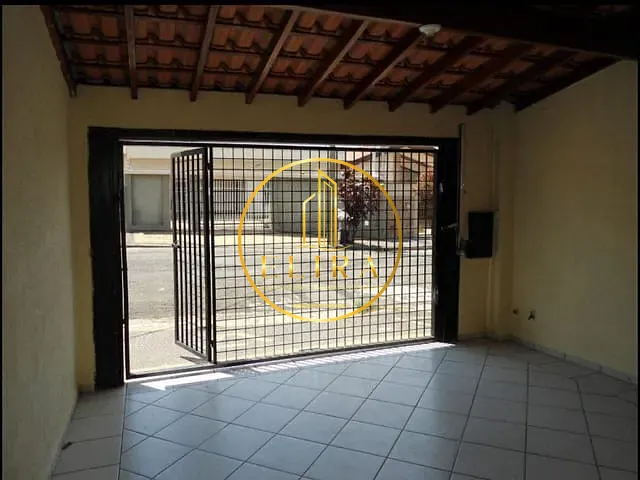 Casa com 297m² 5 quartos e 3 banheiros, à venda, no bairro Vila Santa Maria em Americana