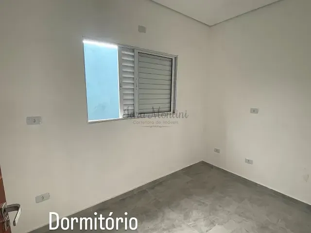 Casa com 60m² 2 quartos e 1 banheiro, à venda, no bairro Chácara Roselândia em Cotia