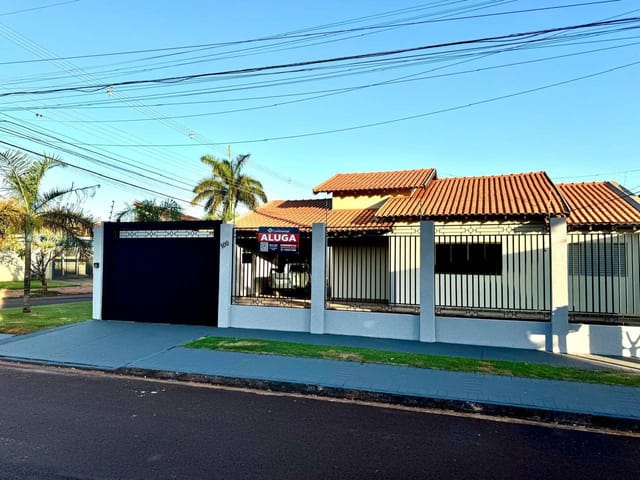 Casa com 362m² 2 quartos e 1 banheiro, à venda, no bairro Parque Alvorada em Dourados