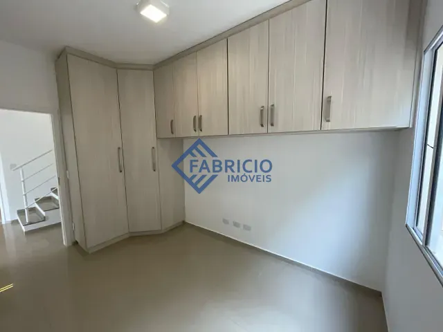 Casa com 300m² 3 quartos e 2 banheiros, à venda, no bairro Pinheirinho em Vinhedo