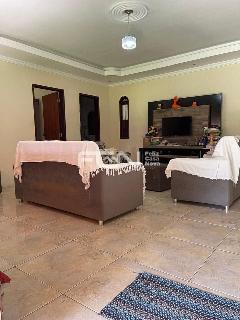 Casa à venda com 3 quartos, 10m² - Foto 5