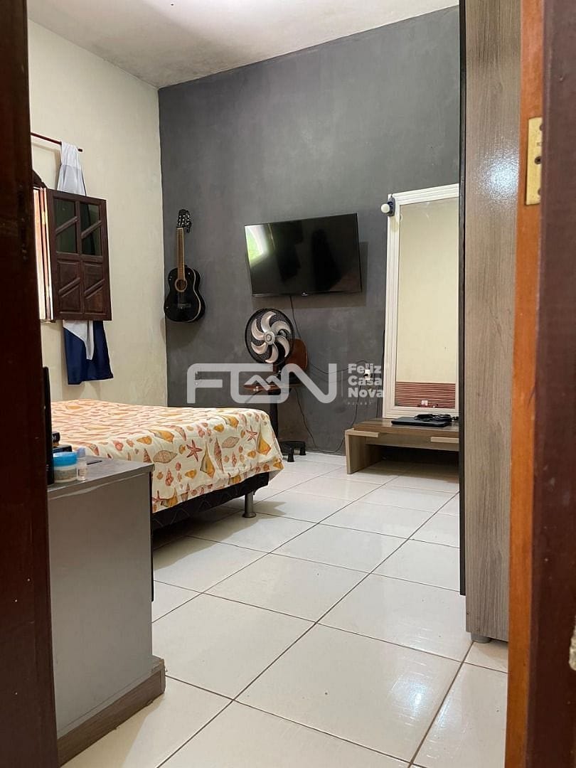 Casa à venda com 3 quartos, 10m² - Foto 10