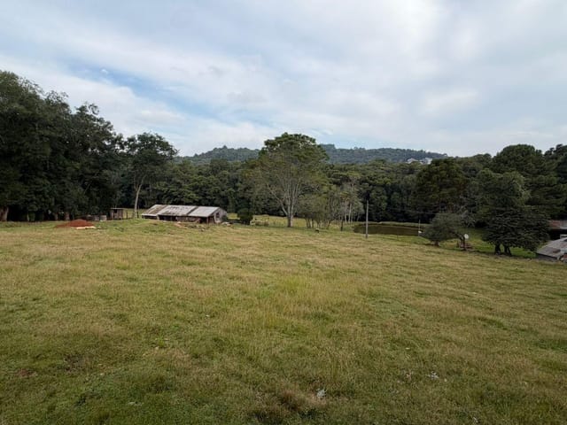 Casa com 250m² 4 quartos e 3 banheiros, à venda, no bairro Santa Cruz em Nova Prata