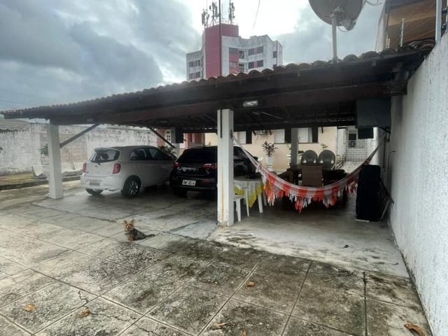 Casa com 228m² 3 quartos e 3 banheiros, à venda, no bairro Ponto Novo em Aracaju