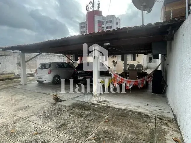 Casa com 228m² 3 quartos e 3 banheiros, à venda, no bairro Ponto Novo em Aracaju