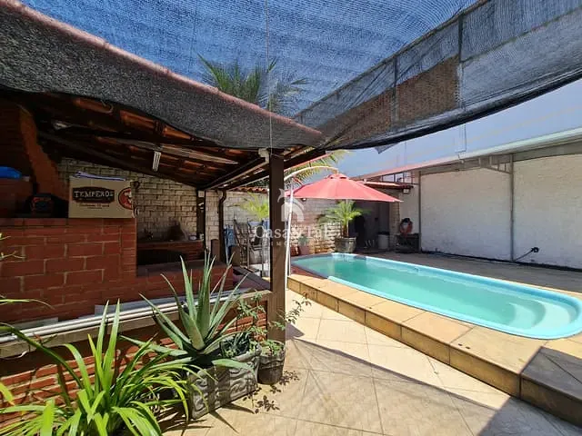 Casa 2 quartos e 3 banheiros, à venda, no bairro Vila Colúmbia em São João de Meriti