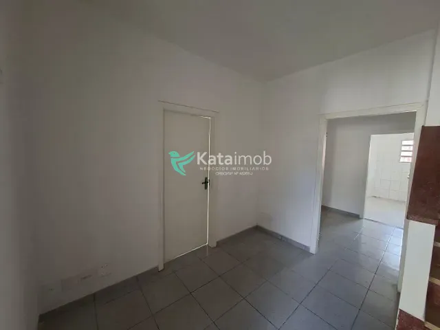 Casa para alugar, no bairro Santo Amaro em São Paulo