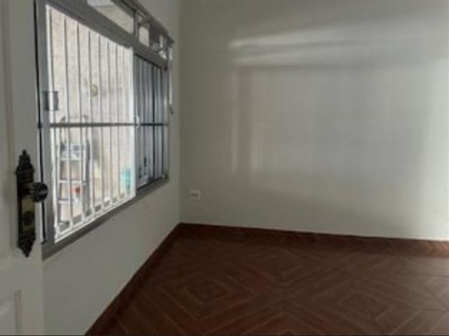 Casa 2 quartos e 1 banheiro, à venda, no bairro Jardim D'Abril em São Paulo