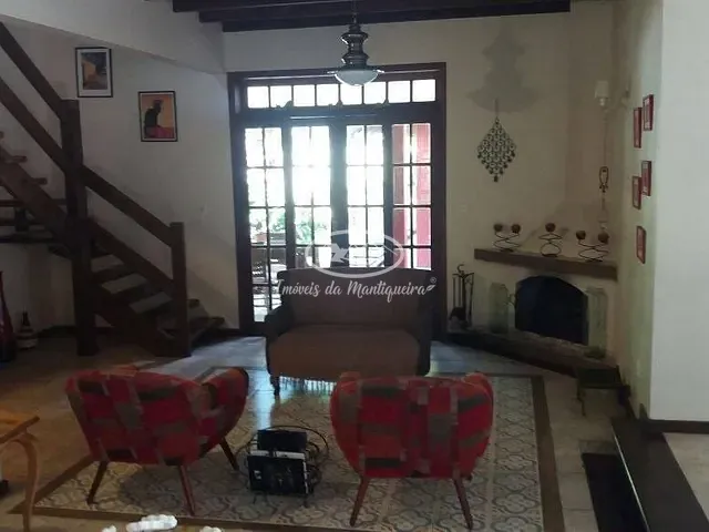 Casa com 960m² 3 quartos e 2 banheiros, à venda, no bairro Fazendinha (Penedo) em Itatiaia