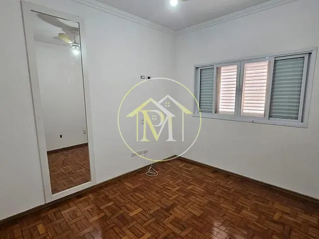 Casa com 244m² 3 quartos e 3 banheiros, à venda, no bairro Centro em Sorocaba
