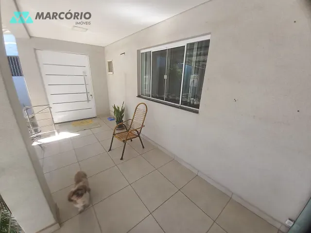 Casa 3 quartos e 5 banheiros, à venda, no bairro Setor Leste Vila Nova em Goiânia