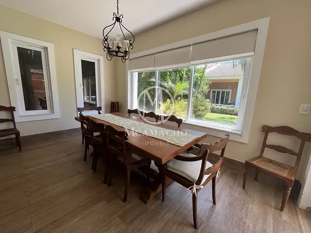 Casa com 600m² 4 quartos e 5 banheiros, à venda, no bairro Vargem Grande em Rio de Janeiro
