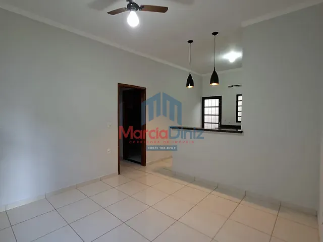 Casa com 200m² 3 quartos e 1 banheiro, à venda, no bairro Guiomar Alves Ferreira Cassiano em Ituverava