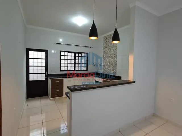 Casa com 200m² 3 quartos e 1 banheiro, à venda, no bairro Guiomar Alves Ferreira Cassiano em Ituverava