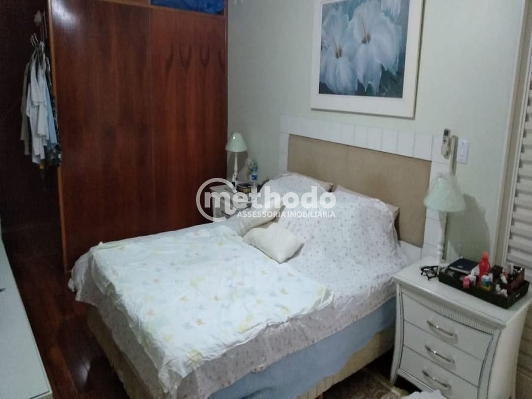 Casa, 3 quartos, 263 m² - Foto 14