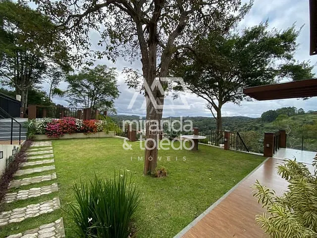 Casa com 798m² 6 quartos e 7 banheiros, à venda, no bairro Pedra Azul em Domingos Martins