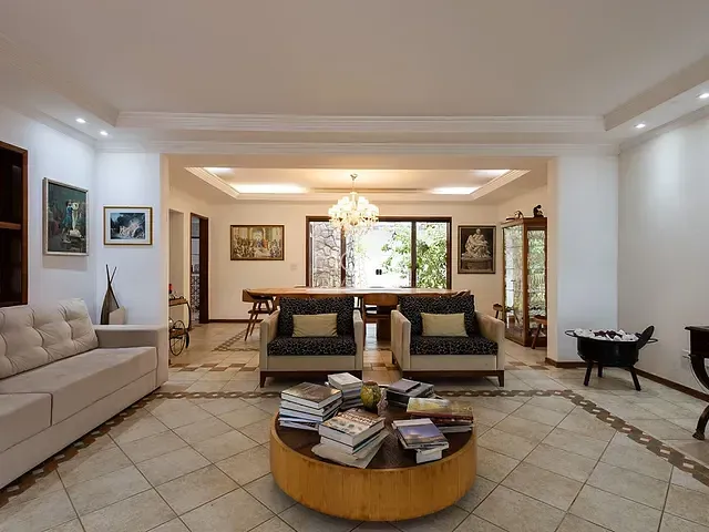 Casa 4 quartos e 4 banheiros, à venda, no bairro Park Way em Brasília