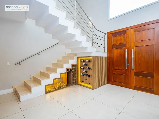 Casa com 323m² 5 quartos e 5 banheiros, à venda ou para alugar, no bairro São Gabriel em Colombo