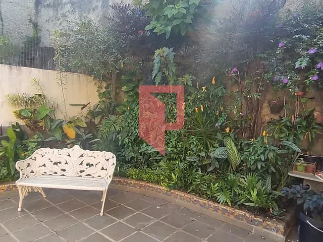 Casa 3 quartos e 2 banheiros, à venda, no bairro Camargos em Belo Horizonte