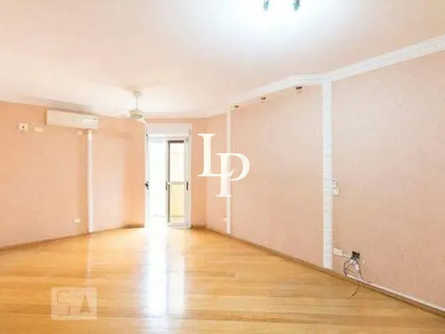 Casa com 288m² 4 quartos e 6 banheiros, à venda ou para alugar, no bairro Parque da Vila Prudente em São Paulo