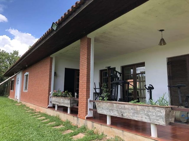 Casa com 4875m² 3 quartos e 3 banheiros, à venda, no bairro Chácara dos Lagos em Carapicuíba