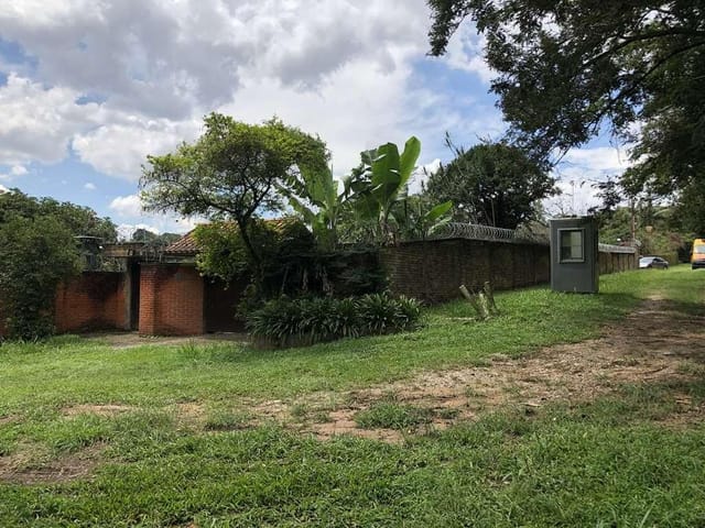 Casa com 4875m² 3 quartos e 3 banheiros, à venda, no bairro Chácara dos Lagos em Carapicuíba