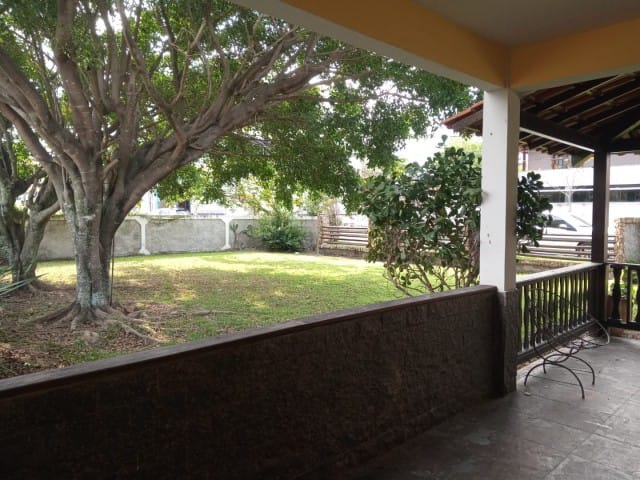 Casa com 500m² 7 quartos e 4 banheiros, à venda, no bairro Extensão do Bosque em Rio das Ostras