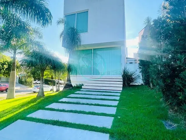 Casa com 400m² 3 quartos e 3 banheiros, à venda, no bairro Operária em Londrina