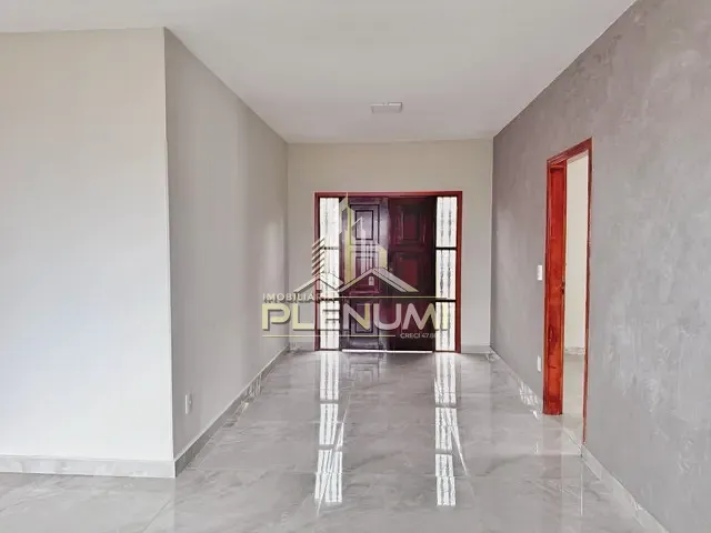 Casa com 305m² 3 quartos e 3 banheiros, à venda, no bairro Vila Aparecida em Rio Claro