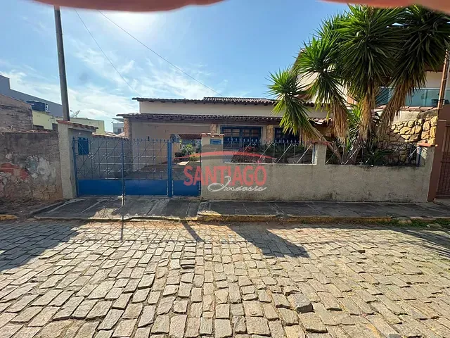 Casa 3 quartos e 1 banheiro, à venda, no bairro Alequicis em Santo Antônio de Pádua