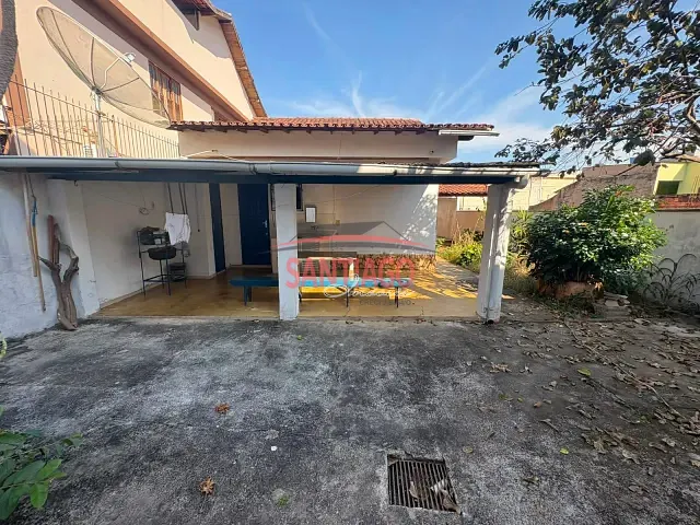 Casa 3 quartos e 1 banheiro, à venda, no bairro Alequicis em Santo Antônio de Pádua