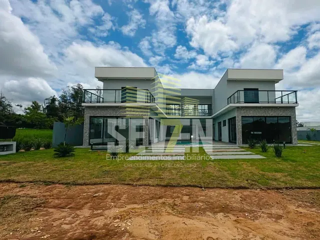 Casa com 912m² 4 quartos e 3 banheiros, à venda, no bairro Santa Bárbara Resort Residence em Águas de Santa Bárbara