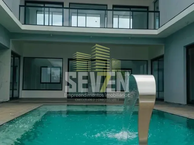 Casa com 912m² 4 quartos e 3 banheiros, à venda, no bairro Santa Bárbara Resort Residence em Águas de Santa Bárbara