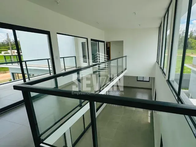 Casa com 912m² 4 quartos e 3 banheiros, à venda, no bairro Santa Bárbara Resort Residence em Águas de Santa Bárbara