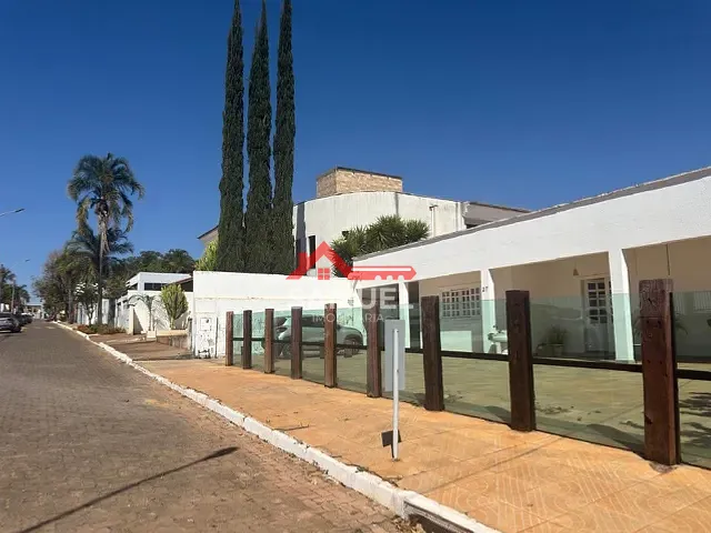 Casa com 800m² 3 quartos e 4 banheiros, à venda, no bairro Setor Habitacional Vicente Pires - Trecho 1 em Brasília